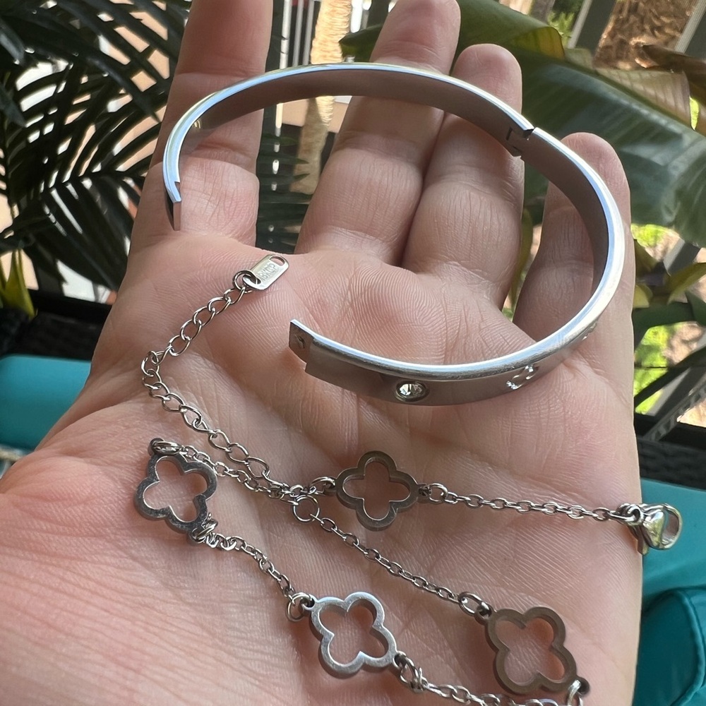 Bracelet Set - Picture 8 of 10